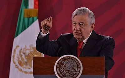 Se retita del fuero a AMLO.