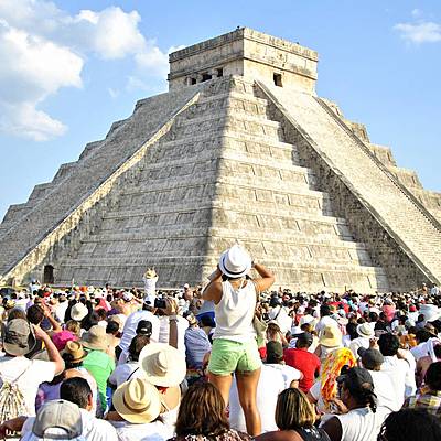 Timeline: HISTORIA DEL TURISMO EN MEXICO