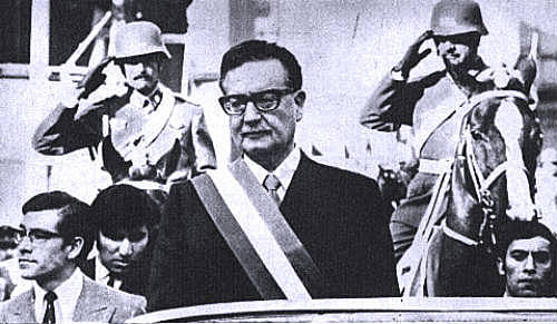 Asesinado el presidente Allende de Chile.