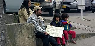 Sentencia de la Corte Constitucional T-025 de 2004, población infantil y joven en riesgo y en desplazamiento