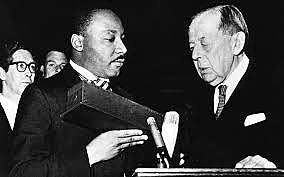 MlK receives Nobel Peace Prize