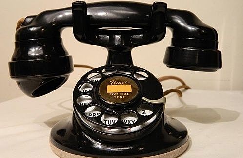 Teléfono (Alexander Graham Bell)