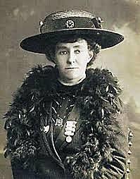 Emily Davison se precipito al caballo del Rey.
