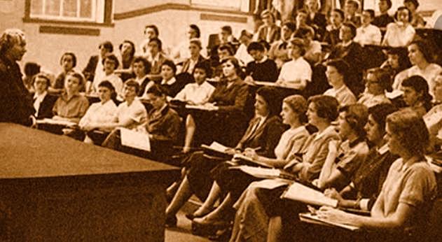 Mujeres Universitarias