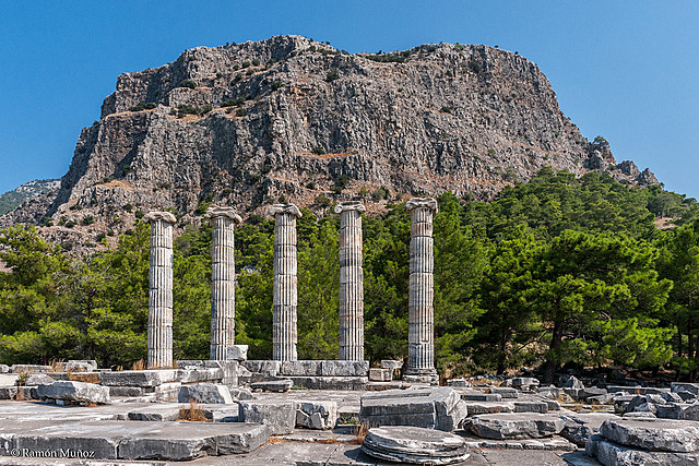 Templo de Atenea Polias en Priene.