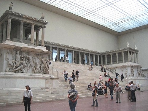 Altar de  Zeus en Pérgamo.