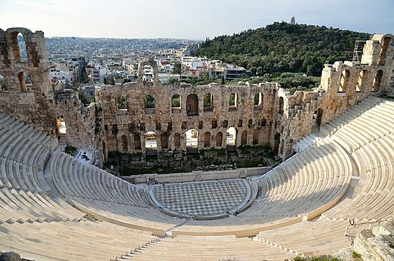 Odeón de Pericles en Atenas.