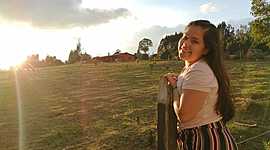 Timeline: Linea del tiempo personal LAURA CHAPARRO