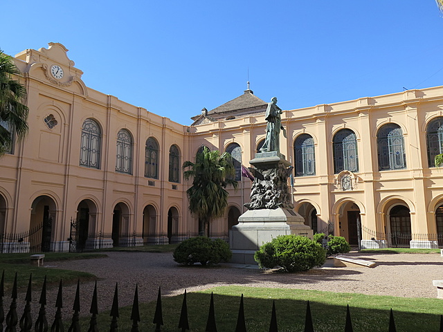 Universidad Nacional de Córdoba