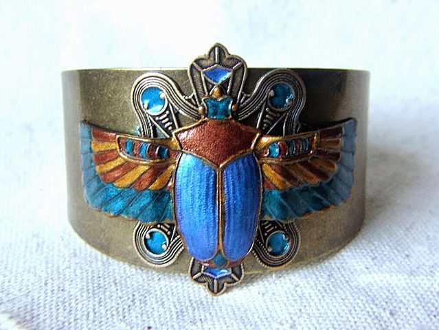 Joyería Decó y relojes de pulsera.