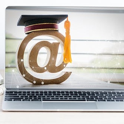 Timeline: tecnologia en el ambito educativo