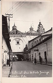 LOS PRIMEROS TELÉFONOS EN QUITO