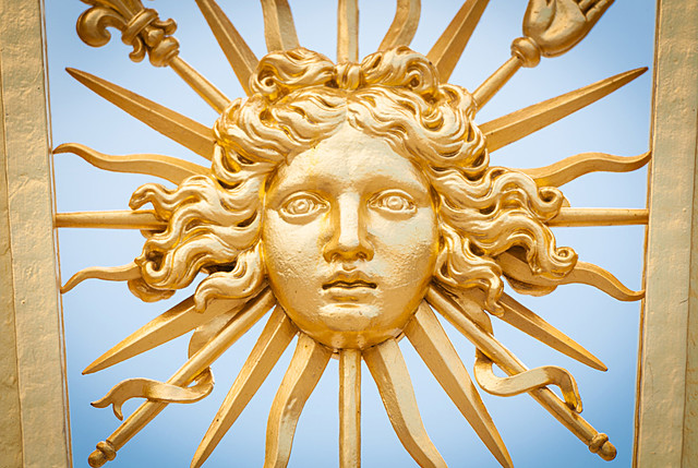 The sun king dies (Louis XIV)