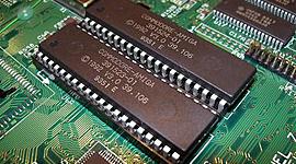 Timeline: Evolución Memoria ROM