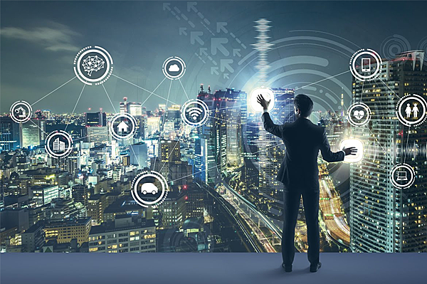 13.	Para Bruce (2008), “los profesionales de la información están altamente conscientes del rol transformador que la información y la alfabetización informacional juegan en las vidas de las personas”