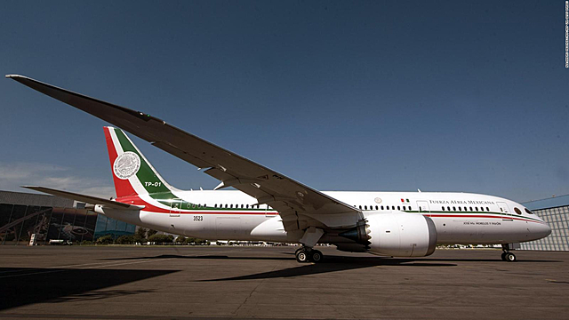 La insólita rifa en México con la que AMLO sorteará el lujoso avión presidencial (aunque el ganador no se lo llevará a su casa)