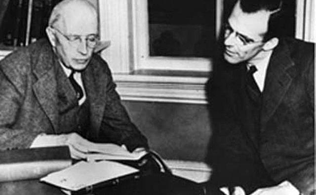 1908 Ejnar Hertzsprung y Henry Norris Russell