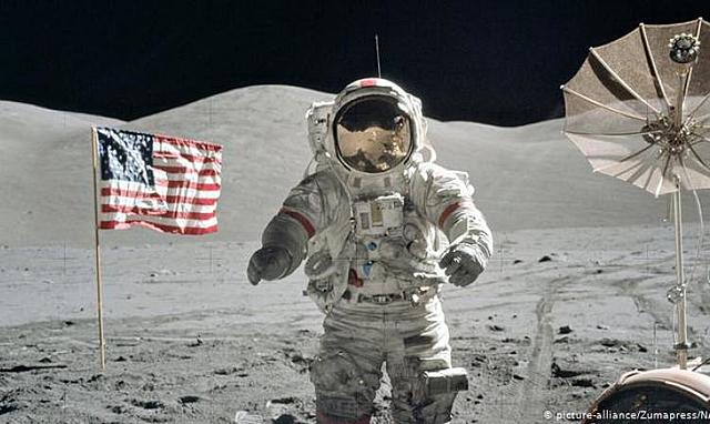 Transmitido el suceso del "Primer hombre en la luna"