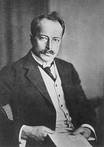 Max F.Von Laue