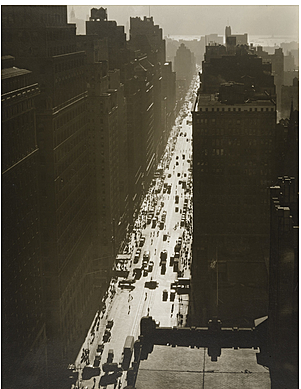 La Séptima Avenida mirando hacia el sur desde la calle 35, Berenice Abbott