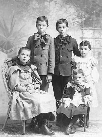 LOS NIÑOS EN EL SIGLO XIX