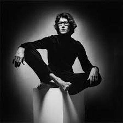Timeline: Yves Saint Laurent