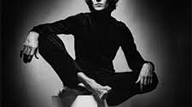 Timeline: Yves Saint Laurent