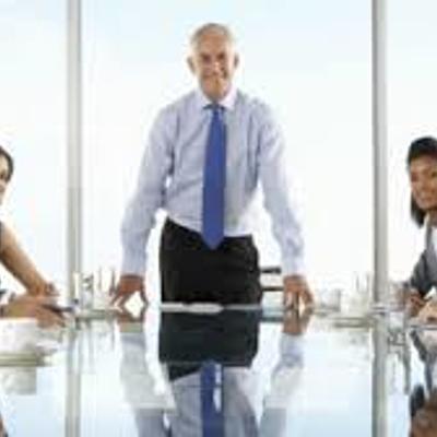 Timeline: Organismos y políticas públicas