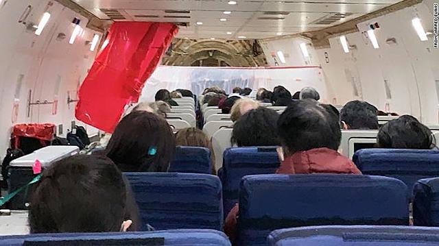 US implements quarantine on travelers from Hubei