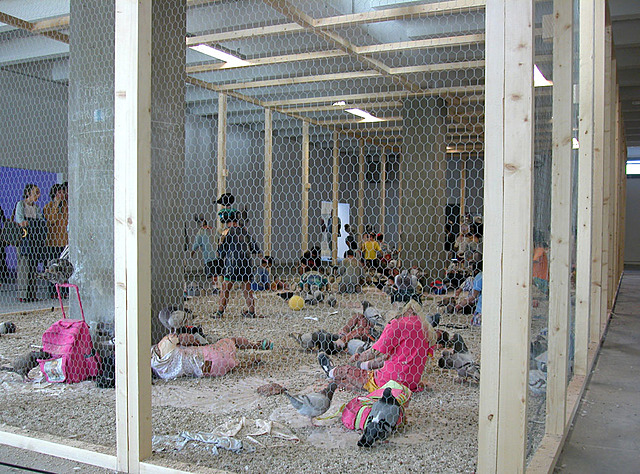 Prof - Installation, environnement / Kadder Attia: "Flying rats" (installation éphémère créée pour la biennale de Lyon 2005 – 2006) – 2005 à 2006