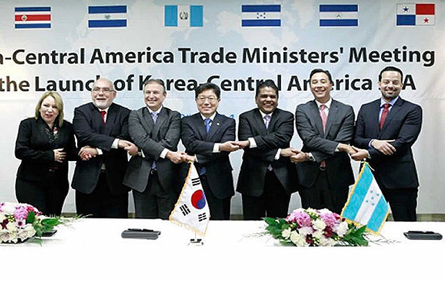 Tratado de libre comercio con Corea del Sur con El Salvador, Panamá, Honduras, Nicaragua y Costa Rica.