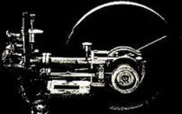 Primer motor de benzina d'alta velocitat