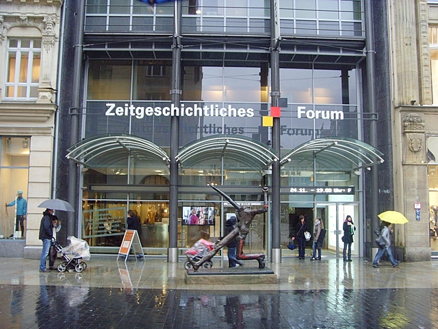 CONTEMPORARY HISTORY