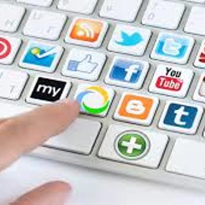 Timeline: Redes sociales