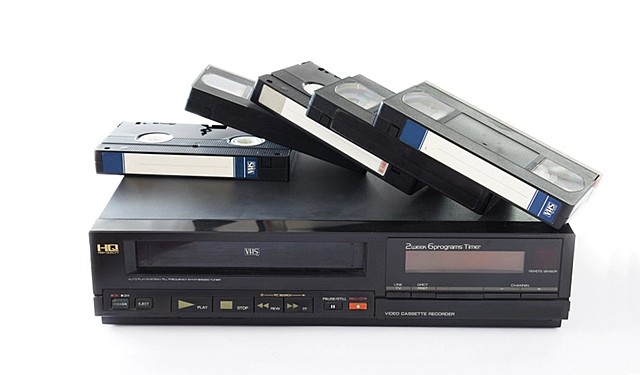 TELEVISION VHS (Video Home System)