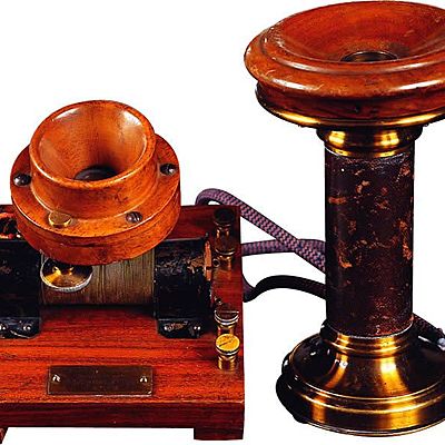 Timeline: Historia del teléfono