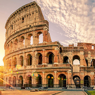 Timeline: ROMA                                                                                                                                                Lucía Moreno