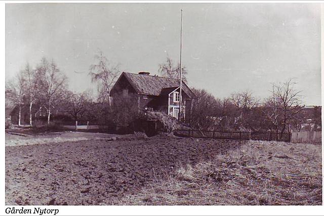 Nytorpet rivs och Nytorpsbadet anläggs