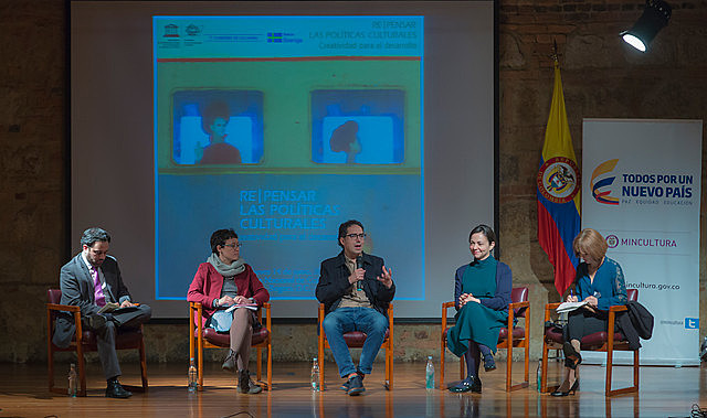 2016. Articulo 42. No excluye la posibilidad de contraer matrimonio por personas del mismo sexo