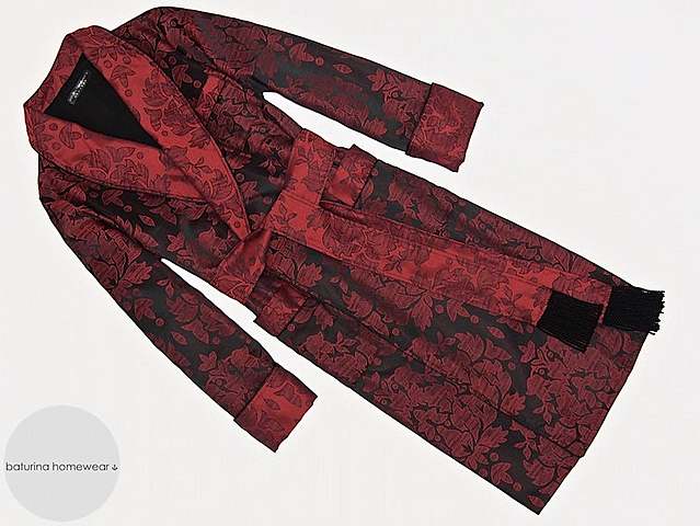 Henry went to bed and let his dressing gown fall