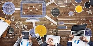 Época 2005 – Las personas son parte fundamental de las empresas  Liderazgo: Todas las formas de liderazgo Organizaciones: Centralizada con ánimo de lucro Recurso: Material, intangible , financiero y humano