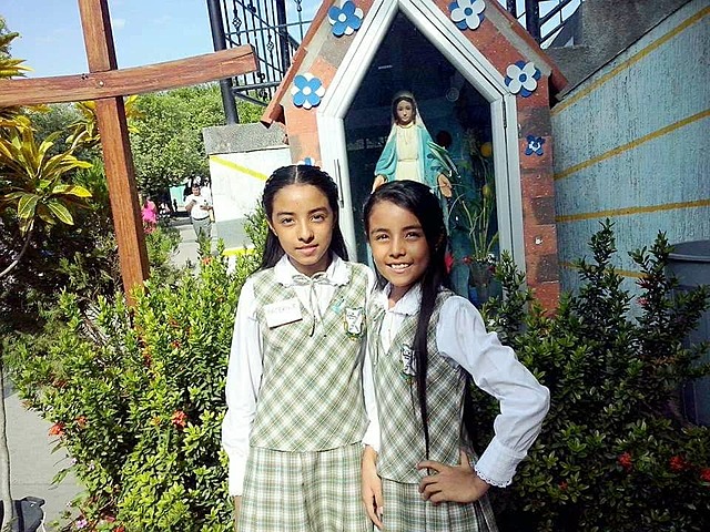 MI PRIMERA COMUNIÓN