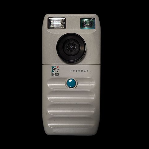 Dycam Model 1 o Logitech Fotoman.