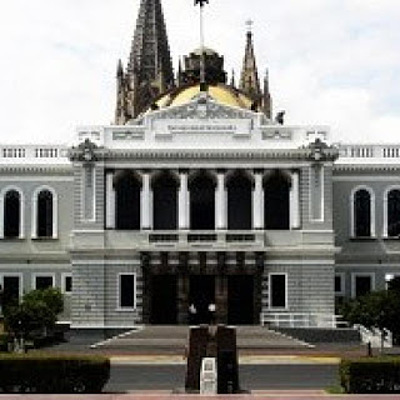 Timeline: HISTORIA DE LA UNIVERSIDAD DE GUADALAJARA