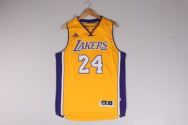 Los Angeles Lakers borrowed his tee-shit number (24)