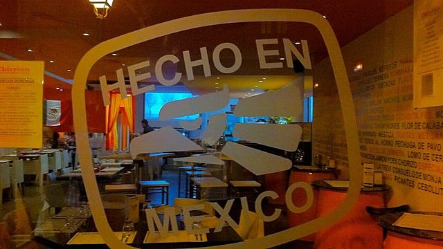 Modelo de sustitución de importaciones.