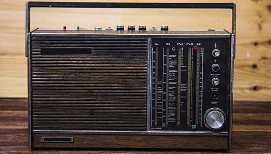 First Trans-Atlantic Radio Signal is Sent