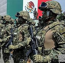 Maximiliano se queda sin apollo militar