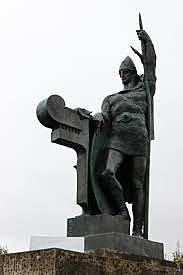 Ingólfur Arnarson builds his homestead in present-day Reykjavík.