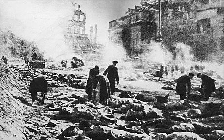 Operation Gomorrah-Bombing of Hamburg 24 July 1943-1 August 1943     https://www.spectator.co.uk/2015/05/the-carpet-bombing-of-hamburg-killed-40000-people-it-also-did-good/